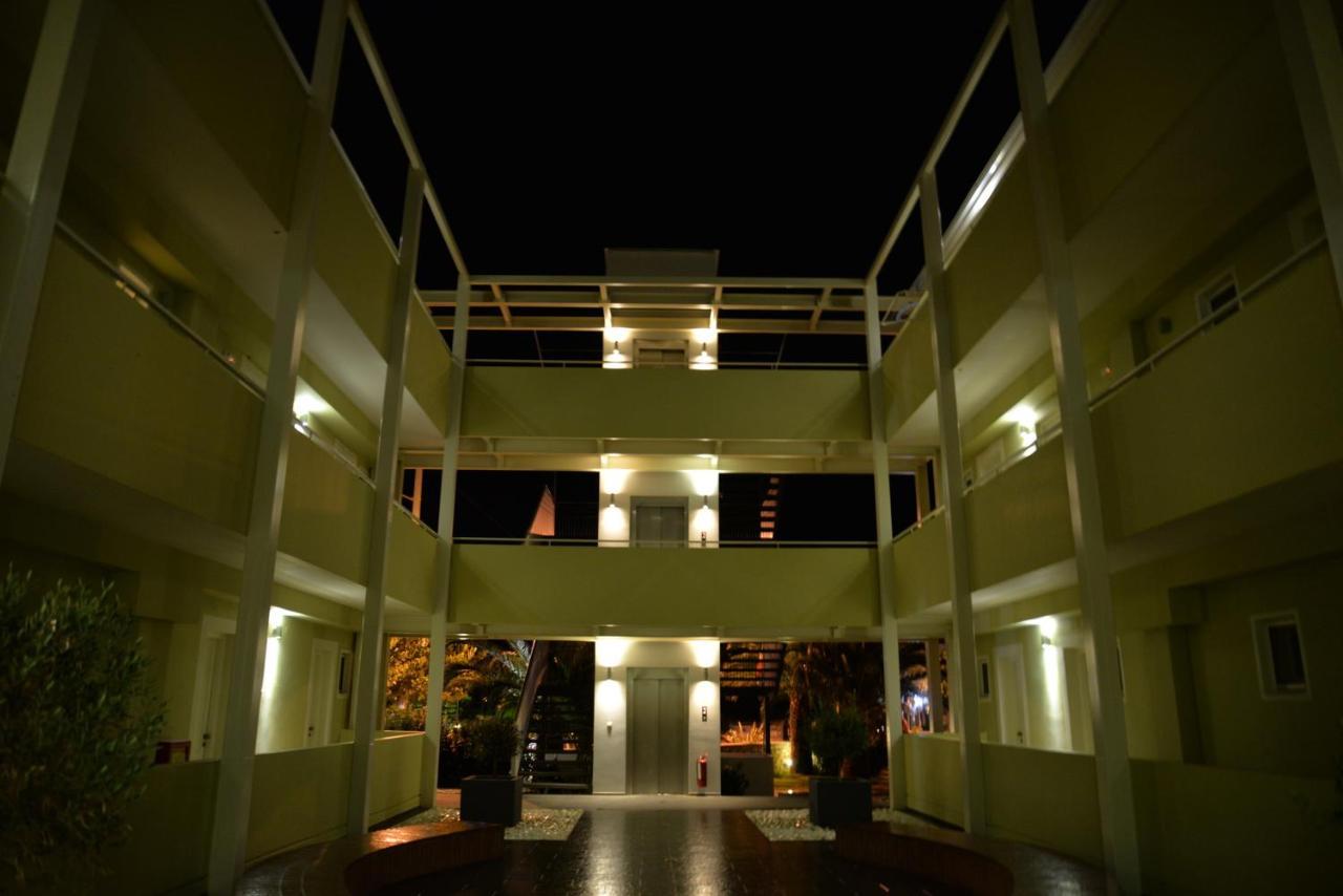 Cosmos Hotel Василики Экстерьер фото